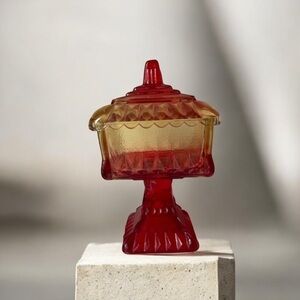 Vintage Jeanette Square Amberina Glass Wedding Box/Candy Dish Pedestal S…